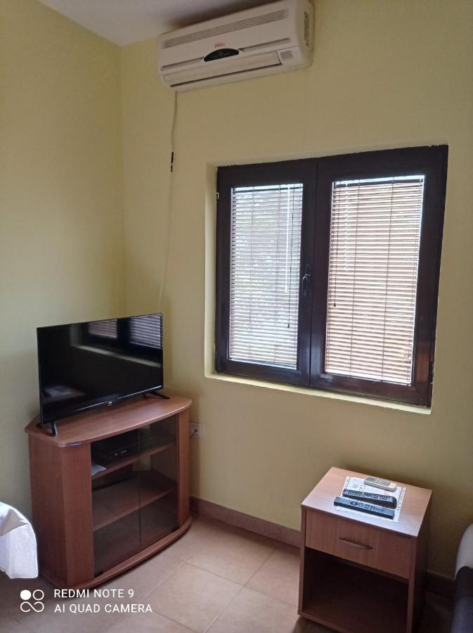 Apartments Dakovic M Kotor Zewnętrze zdjęcie